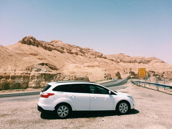 Louer une voiture en Guadeloupe : votre guide complet 2026